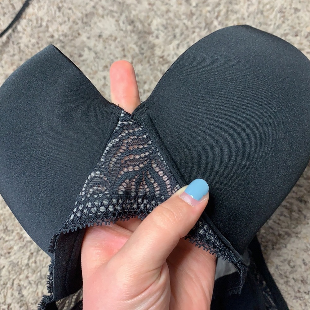 Bra - Picture 6 of 7